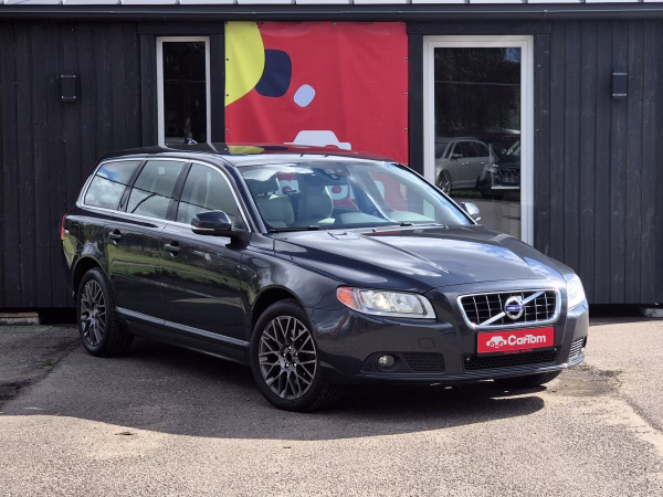 Volvo V70 1