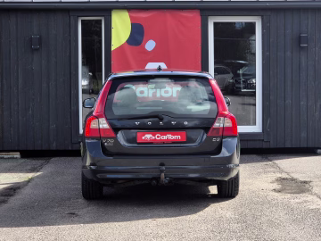 Volvo V70 5
