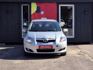 Toyota Auris 2