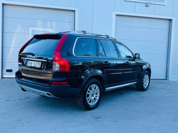 Volvo XC90 4
