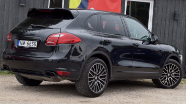 Porsche Cayenne 5