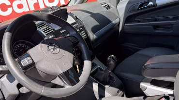 Opel Zafira 5
