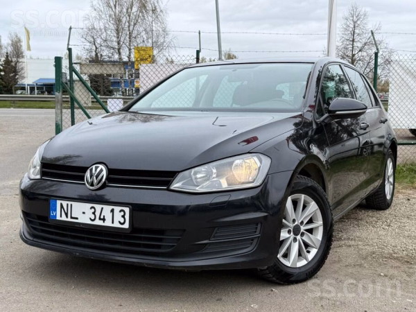Volkswagen Golf 1