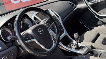 Opel Astra 5