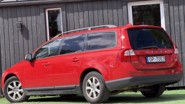 Volvo V70 3