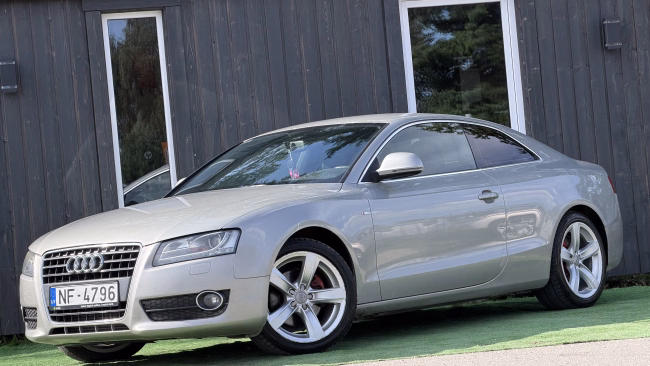 Audi A5 1