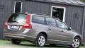 Volvo V70 3