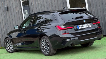 BMW 330 3