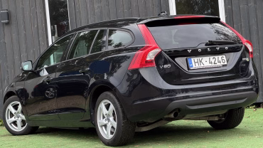 Volvo V60 4