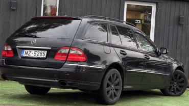 Mercedes-Benz E 280 5