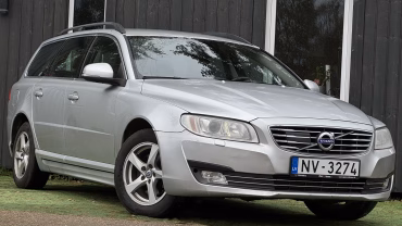 Volvo V70 3