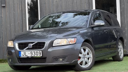 Volvo V50 1