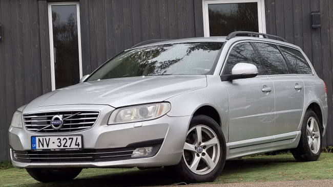 Volvo V70 1