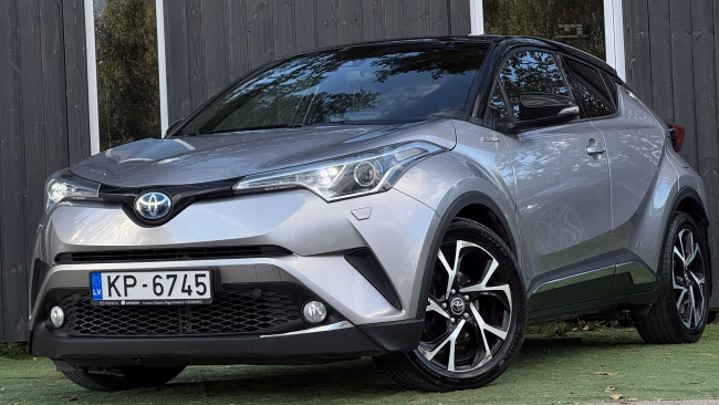 Toyota C-HR 1