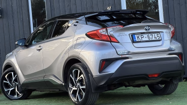 Toyota C-HR 4