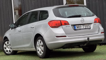 Opel Astra 4