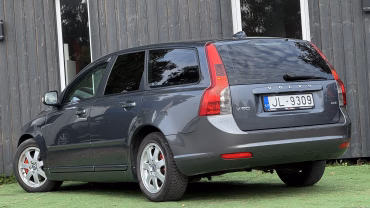 Volvo V50 4